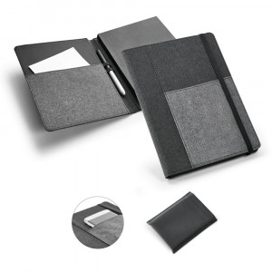 PESSOA. Teczka z notesem